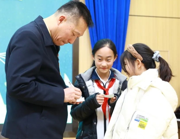 全國勞模點贊：北京市忠德學校勞動課，讓勞動教育煥發(fā)新活力